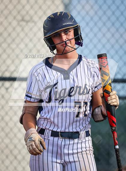 Thumbnail 2 in Collierville @ Arlington (4A District 15 2nd Round) photogallery.