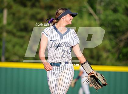 Thumbnail 2 in Collierville @ Arlington (4A District 15 2nd Round) photogallery.