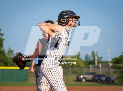 Thumbnail 3 in Collierville @ Arlington (4A District 15 2nd Round) photogallery.