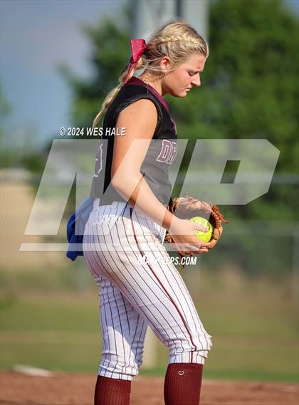 Thumbnail 3 in Collierville @ Arlington (4A District 15 2nd Round) photogallery.