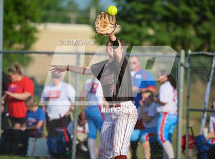 Thumbnail 2 in Collierville @ Arlington (4A District 15 2nd Round) photogallery.