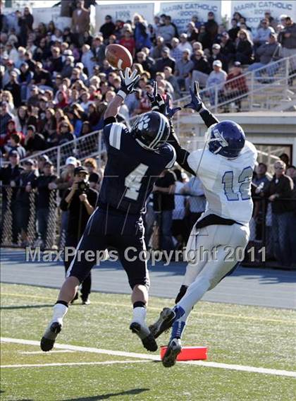 Thumbnail 3 in Encinal @ Marin Catholic (CIF NCS D3 Playoffs) photogallery.