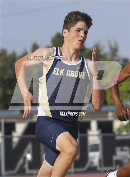 Thumbnail 1 in Sheldon @ Elk Grove photogallery.