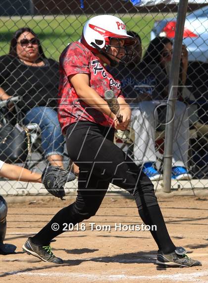 Thumbnail 3 in Duarte vs Pomona (Northview Tournament) photogallery.