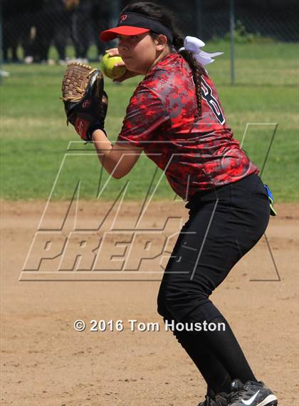 Thumbnail 2 in Duarte vs Pomona (Northview Tournament) photogallery.