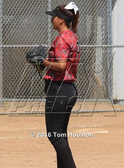 Thumbnail 3 in Duarte vs Pomona (Northview Tournament) photogallery.