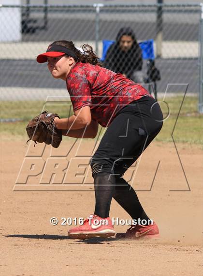 Thumbnail 1 in Duarte vs Pomona (Northview Tournament) photogallery.