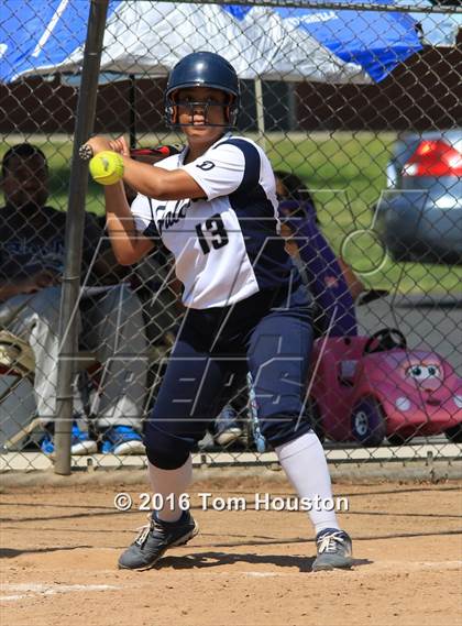 Thumbnail 2 in Duarte vs Pomona (Northview Tournament) photogallery.