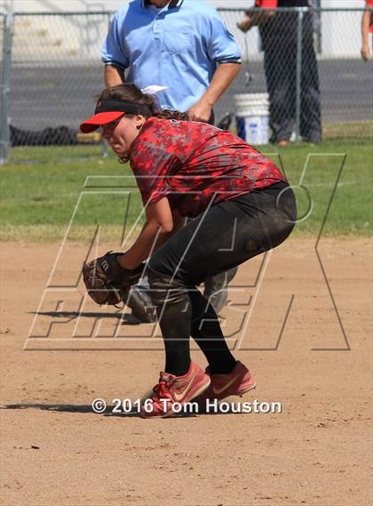 Thumbnail 1 in Duarte vs Pomona (Northview Tournament) photogallery.