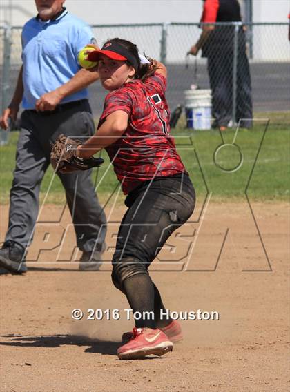 Thumbnail 1 in Duarte vs Pomona (Northview Tournament) photogallery.