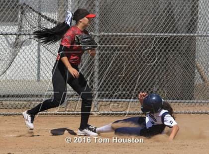 Thumbnail 3 in Duarte vs Pomona (Northview Tournament) photogallery.