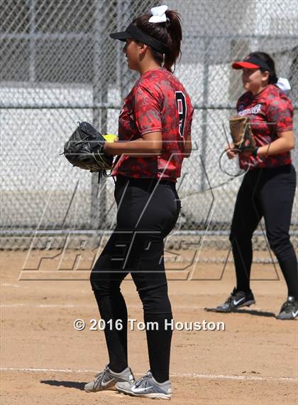 Thumbnail 1 in Duarte vs Pomona (Northview Tournament) photogallery.