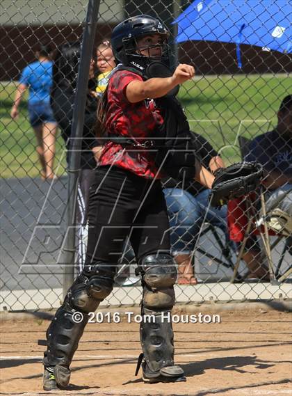 Thumbnail 2 in Duarte vs Pomona (Northview Tournament) photogallery.