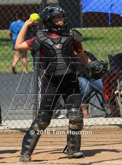 Thumbnail 2 in Duarte vs Pomona (Northview Tournament) photogallery.