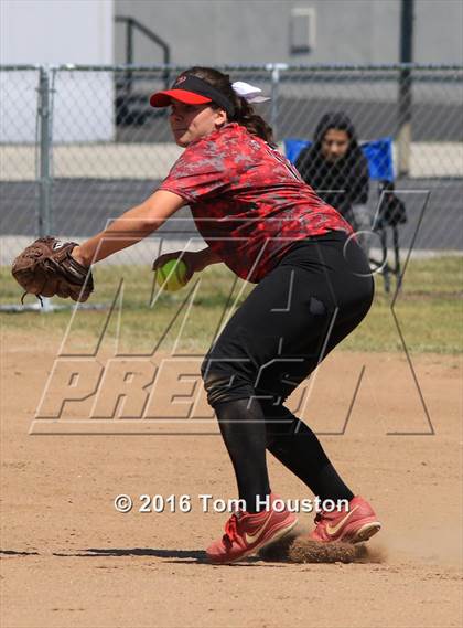 Thumbnail 2 in Duarte vs Pomona (Northview Tournament) photogallery.