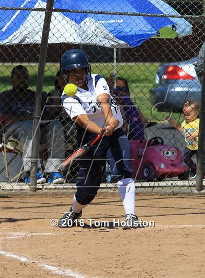 Thumbnail 3 in Duarte vs Pomona (Northview Tournament) photogallery.