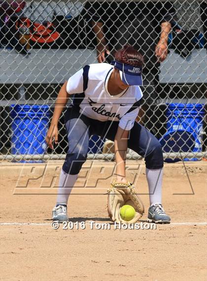 Thumbnail 3 in Duarte vs Pomona (Northview Tournament) photogallery.