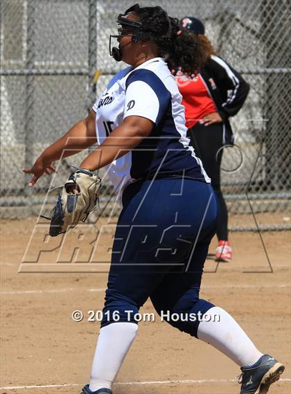 Thumbnail 2 in Duarte vs Pomona (Northview Tournament) photogallery.