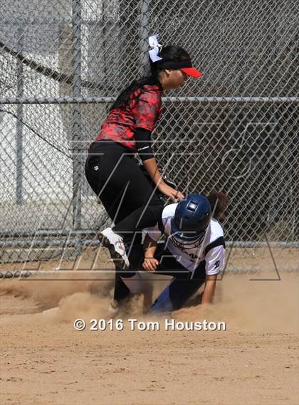 Thumbnail 3 in Duarte vs Pomona (Northview Tournament) photogallery.