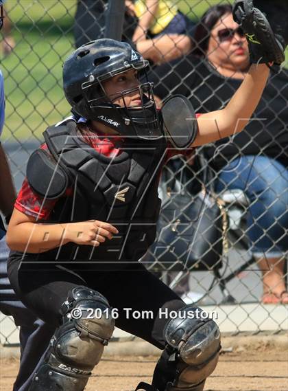 Thumbnail 2 in Duarte vs Pomona (Northview Tournament) photogallery.
