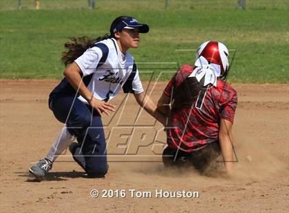 Thumbnail 3 in Duarte vs Pomona (Northview Tournament) photogallery.