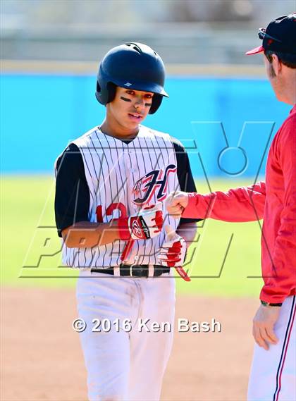 Thumbnail 3 in Hart @ Camarillo photogallery.