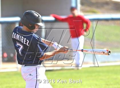 Thumbnail 2 in Hart @ Camarillo photogallery.