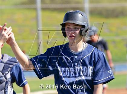 Thumbnail 2 in Hart @ Camarillo photogallery.