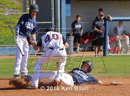 Thumbnail 1 in Hart @ Camarillo photogallery.