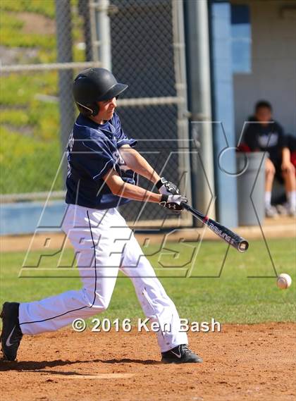 Thumbnail 3 in Hart @ Camarillo photogallery.