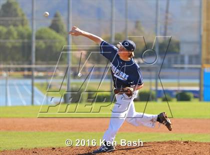 Thumbnail 3 in Hart @ Camarillo photogallery.