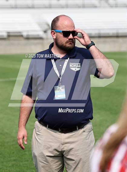 Thumbnail 1 in Pine Lake Prep vs. Franklin Academy (NCHSAA 2A Championship Pregame & Awards) photogallery.