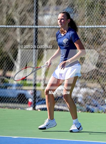 Thumbnail 2 in Amador vs. Argonaut photogallery.