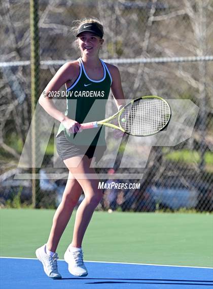 Thumbnail 2 in Amador vs. Argonaut photogallery.