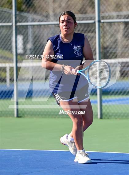 Thumbnail 1 in Amador vs. Argonaut photogallery.