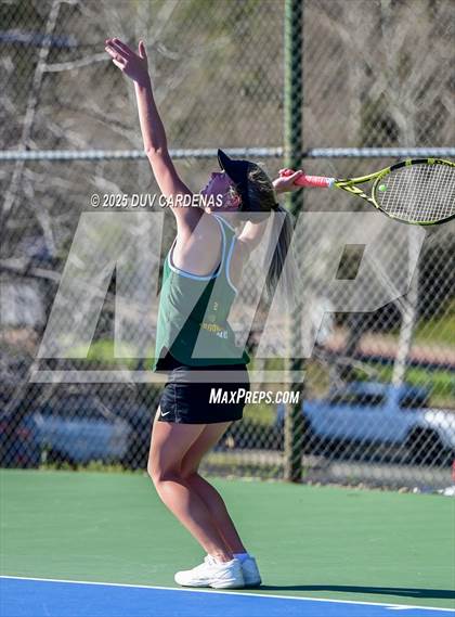 Thumbnail 2 in Amador vs. Argonaut photogallery.