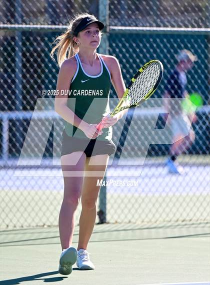 Thumbnail 1 in Amador vs. Argonaut photogallery.