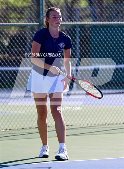 Thumbnail 2 in Amador vs. Argonaut photogallery.