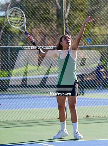 Thumbnail 2 in Amador vs. Argonaut photogallery.