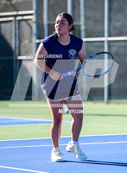 Thumbnail 3 in Amador vs. Argonaut photogallery.
