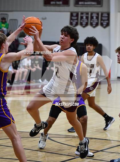 Thumbnail 3 in Vian vs Warner (Warner Eagle Classic) photogallery.