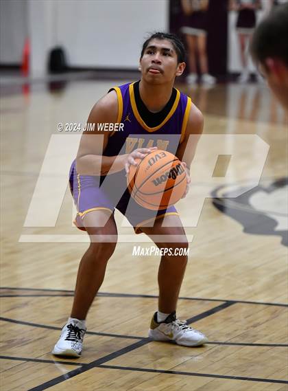 Thumbnail 3 in Vian vs Warner (Warner Eagle Classic) photogallery.
