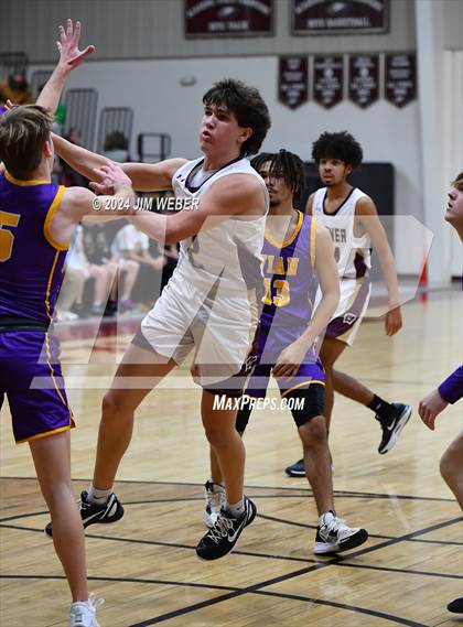 Thumbnail 1 in Vian vs Warner (Warner Eagle Classic) photogallery.