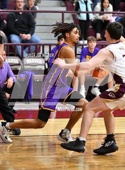 Thumbnail 2 in Vian vs Warner (Warner Eagle Classic) photogallery.