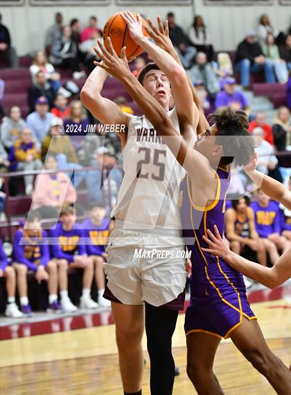 Thumbnail 1 in Vian vs Warner (Warner Eagle Classic) photogallery.