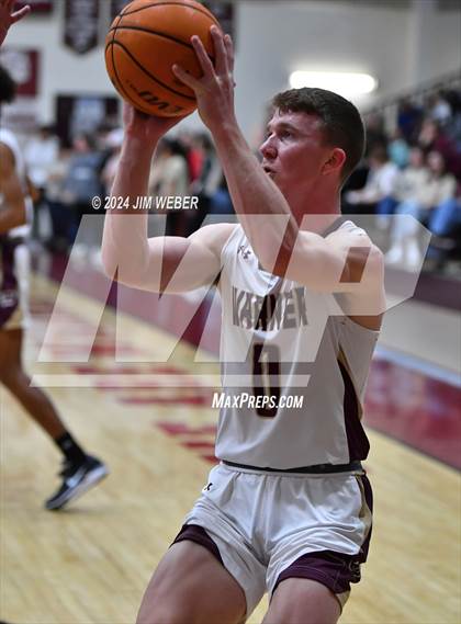 Thumbnail 2 in Vian vs Warner (Warner Eagle Classic) photogallery.