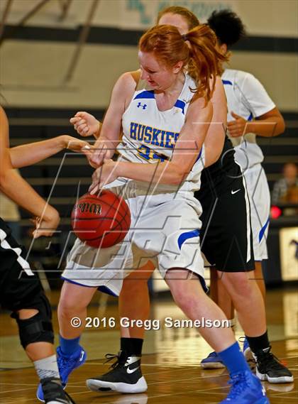 Thumbnail 3 in Sutter vs Golden Sierra (Ram Challenge) photogallery.