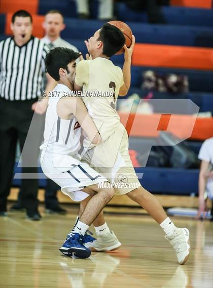 Thumbnail 2 in Chaminade vs  St. Francis photogallery.