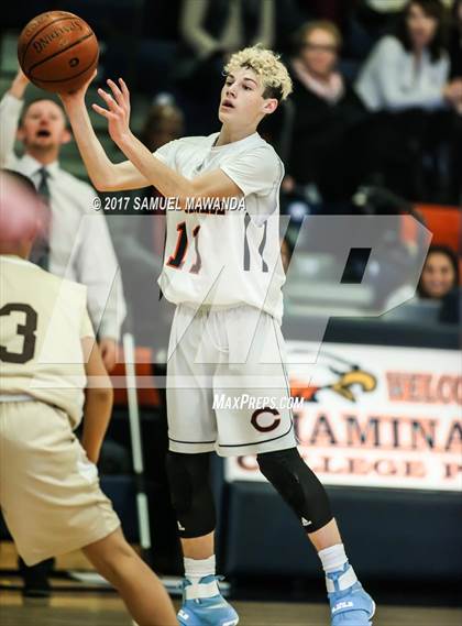 Thumbnail 2 in Chaminade vs  St. Francis photogallery.