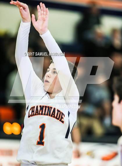 Thumbnail 2 in Chaminade vs  St. Francis photogallery.
